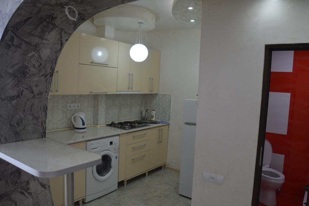 Irakli'S Apartment With Sea View Batumi Rom bilde