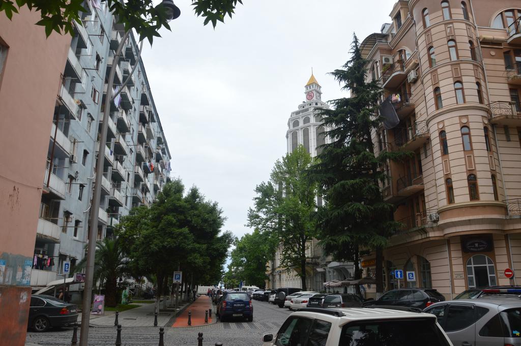 Irakli'S Apartment With Sea View Batumi Rom bilde