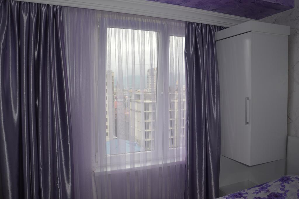 Irakli'S Apartment With Sea View Batumi Rom bilde