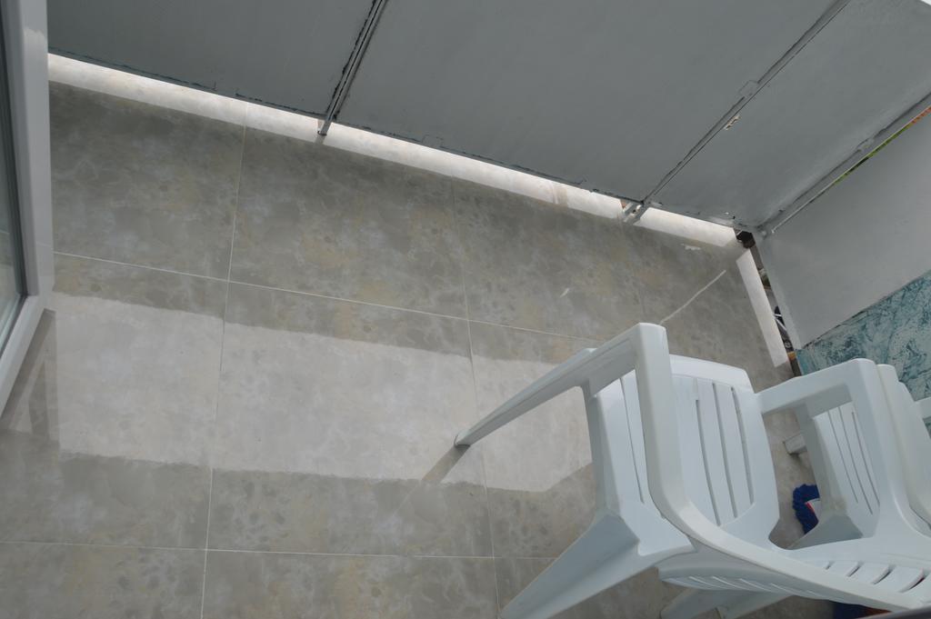 Irakli'S Apartment With Sea View Batumi Rom bilde