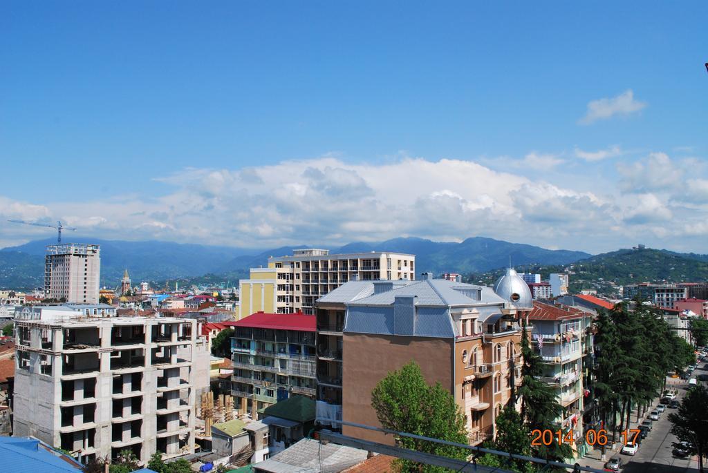 Irakli'S Apartment With Sea View Batumi Rom bilde